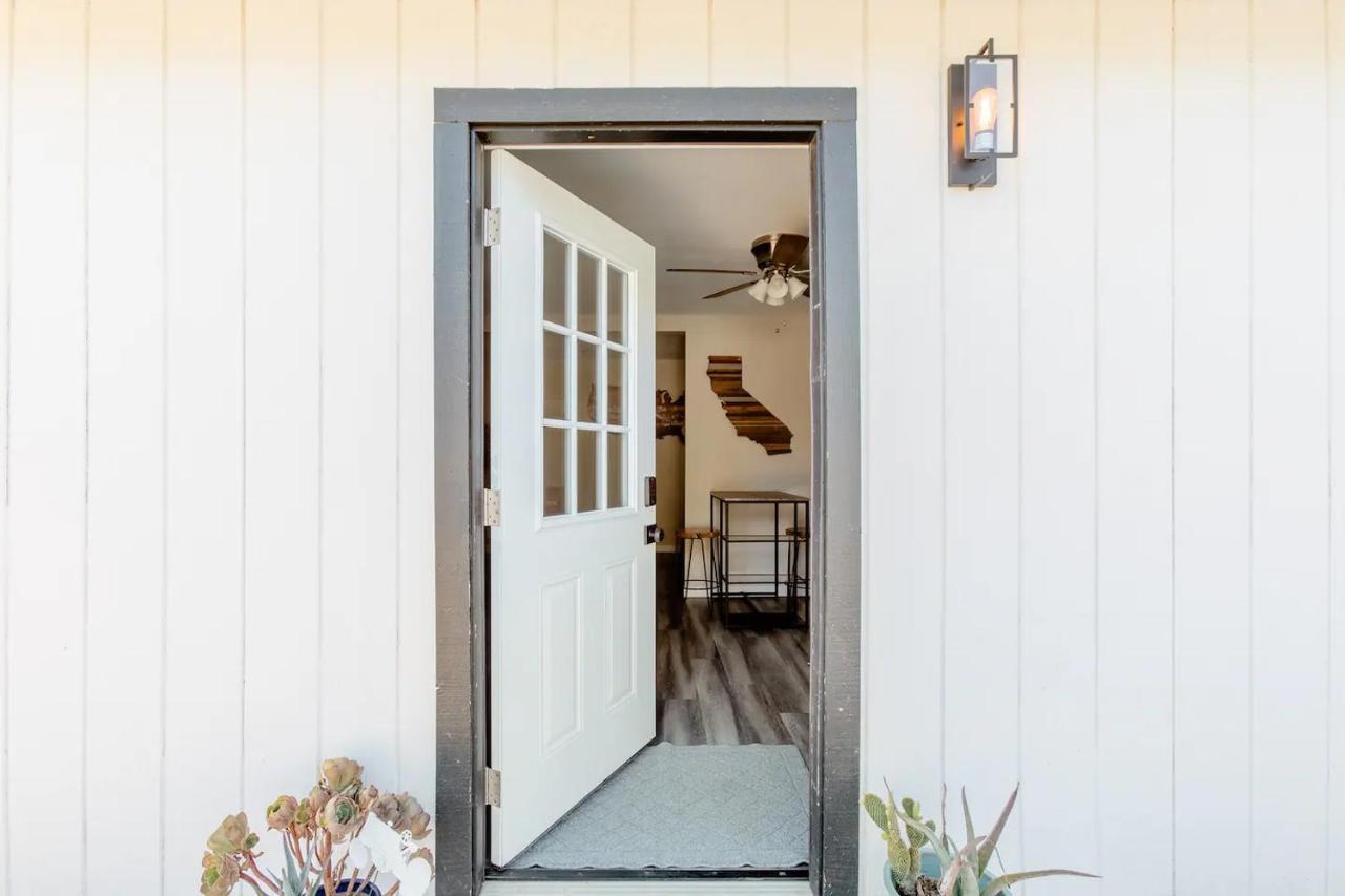 Beautiful Spacious Guest Home 로즈빌 외부 사진