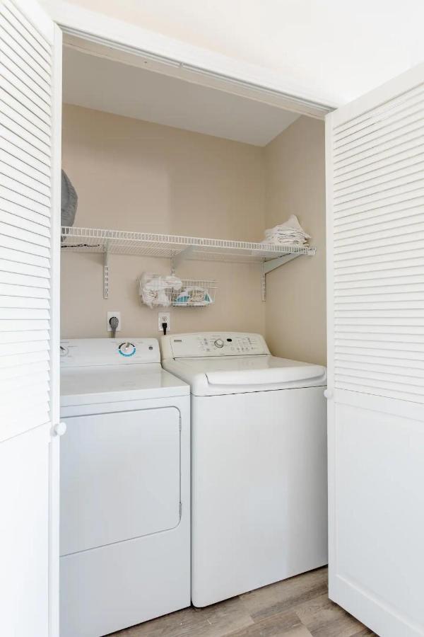 Beautiful Spacious Guest Home 로즈빌 외부 사진